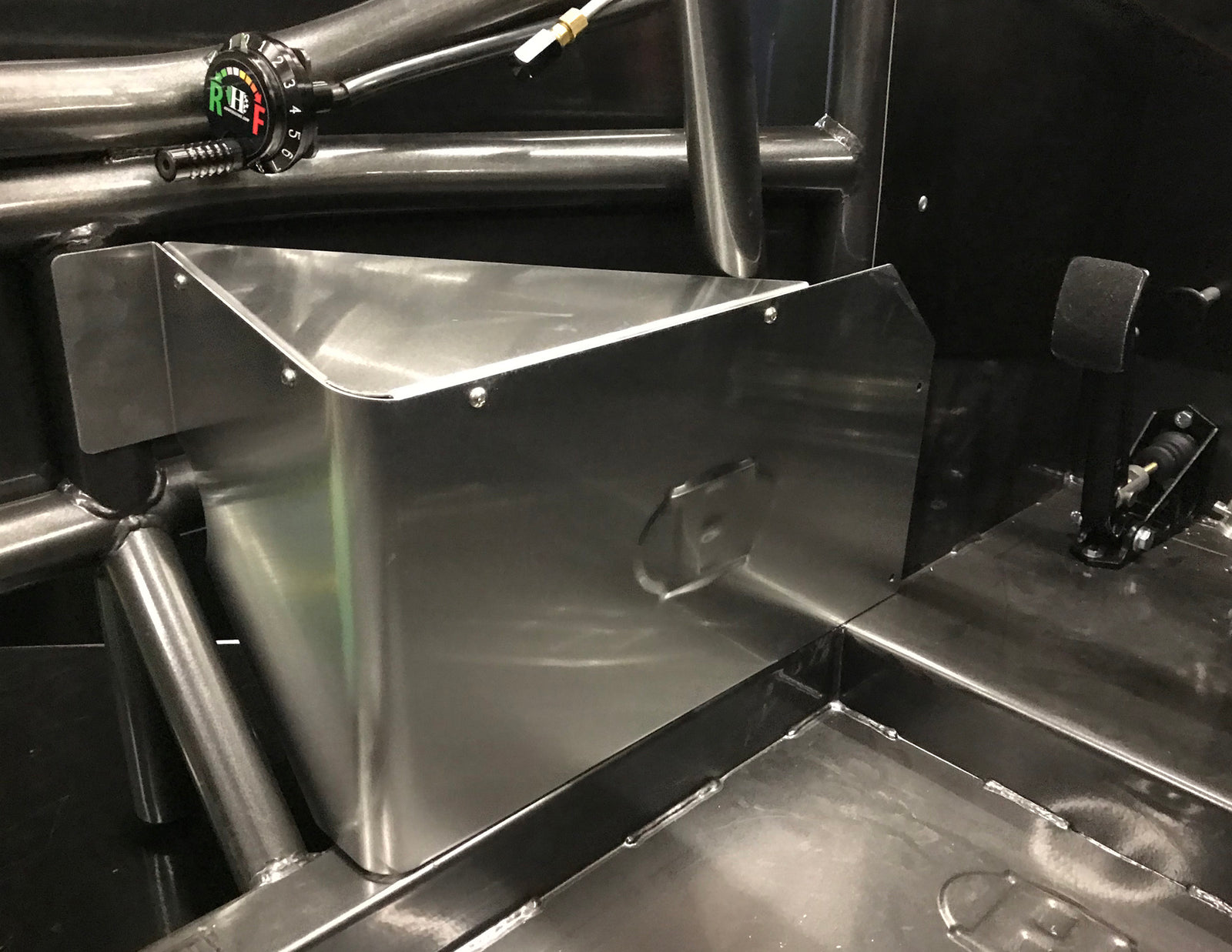 Left Leg Support, Road Race